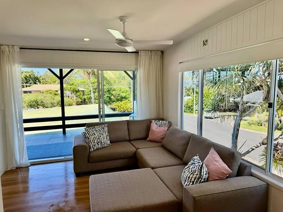 The Old Artist Residence, Boreen Point Boutique Accomodation Cootharaba